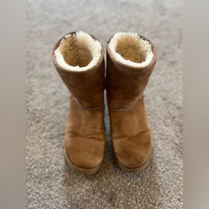 Womens size 9 Uggs
